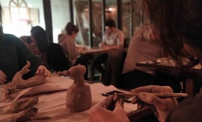 IFA Paris İstanbul Öğrencileri Sanat Günü için Heykel Atölyesinde Yaratıcılıklarını Sergiliyor