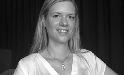 Mezunlar Dünyası: Sabrina Douglas-Jones - IFA Paris MBA Moda Yönetimi -Moda İşletmeciliği Mezunu